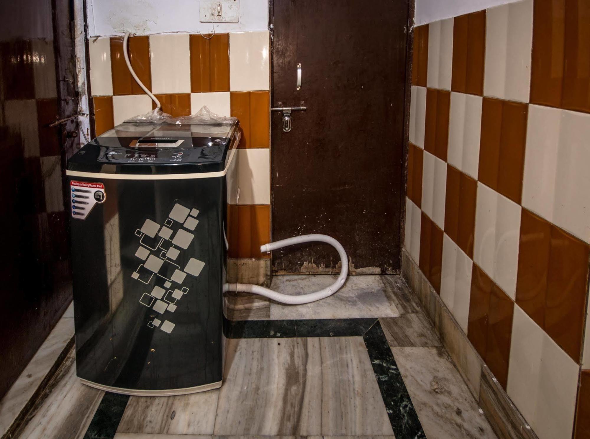 Backpacker Panda Friends - Agra Hostel Agra  Exterior foto