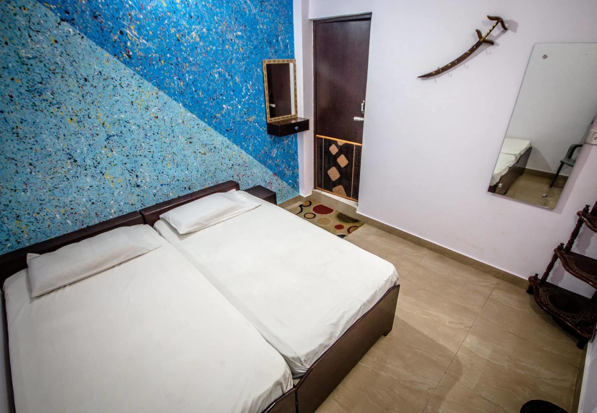 Backpacker Panda Friends - Agra Hostel Agra  Exterior foto
