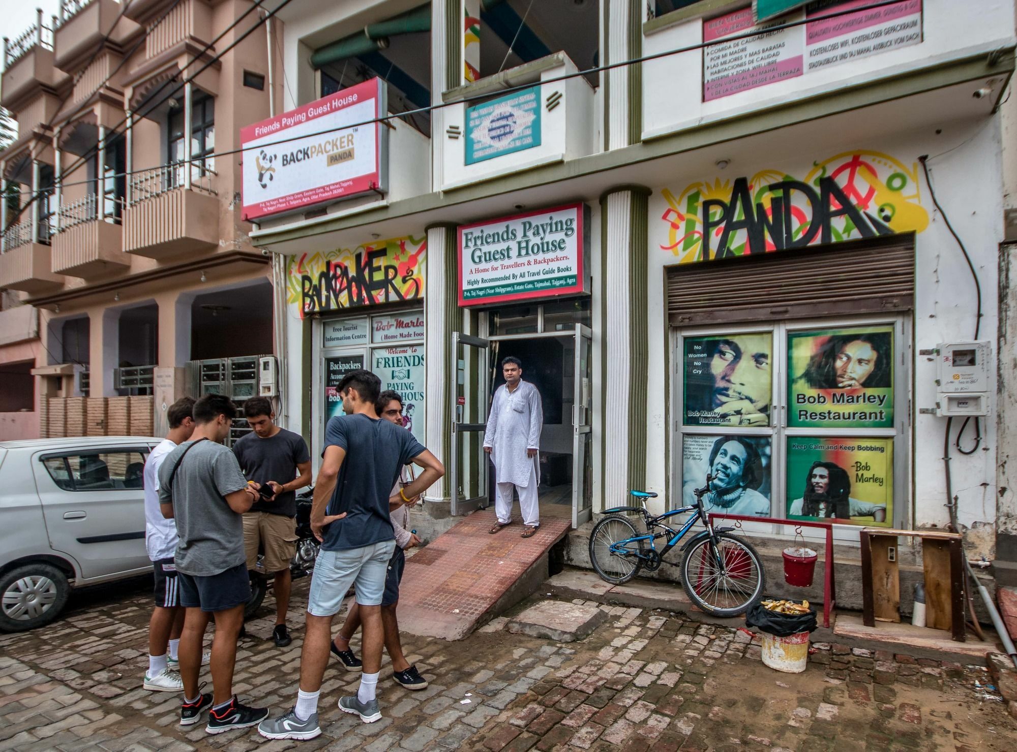 Backpacker Panda Friends - Agra Hostel Agra  Exterior foto